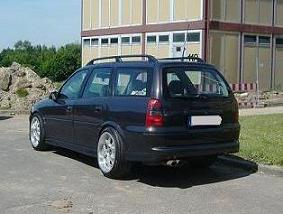 Vectra B Caravan